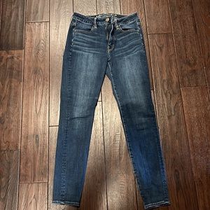 American eagle dark wash jeans